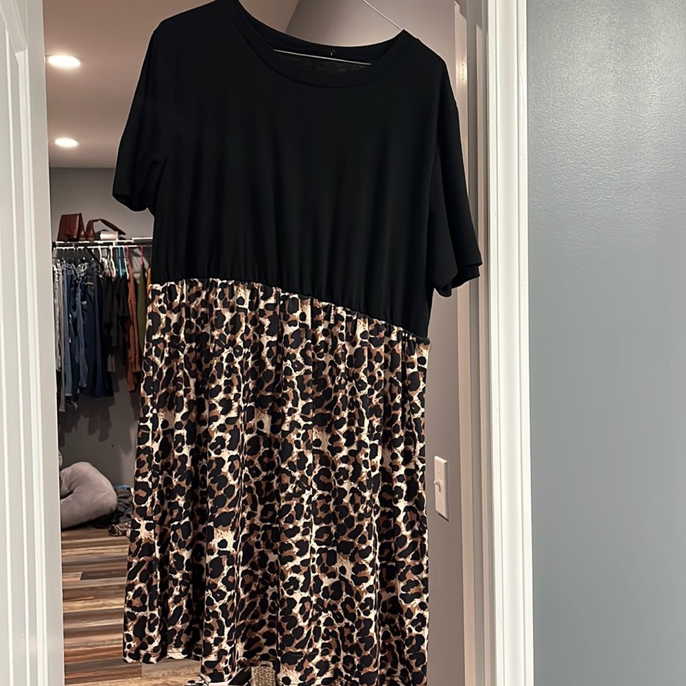 Shein curve leopard dress